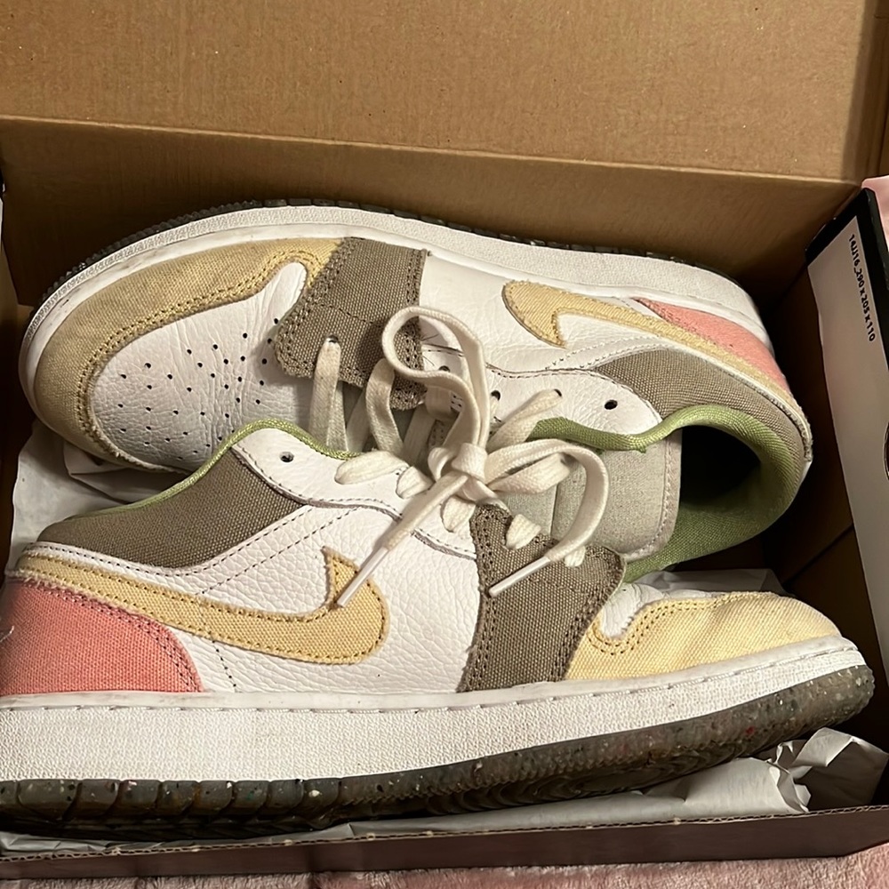 Jordan 1s low